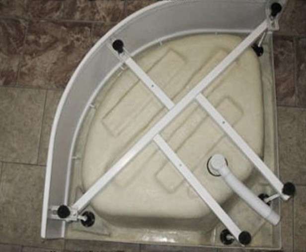 Cabine de douche à faire soi-même - beauté et fiabilité