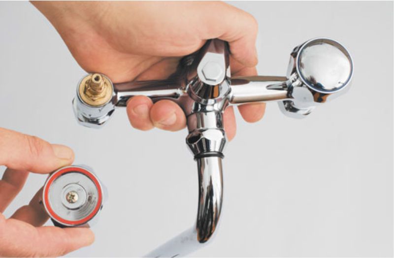 Remplacement de la cartouche du robinet