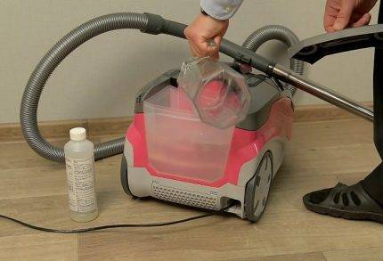 Aspirateurs de lavage Thomas Twin : TOP 8 des meilleurs modèles + conseils aux clients