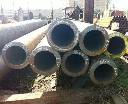 Tout sur les tubes en acier : un aperçu des spécifications techniques et des nuances d'installation