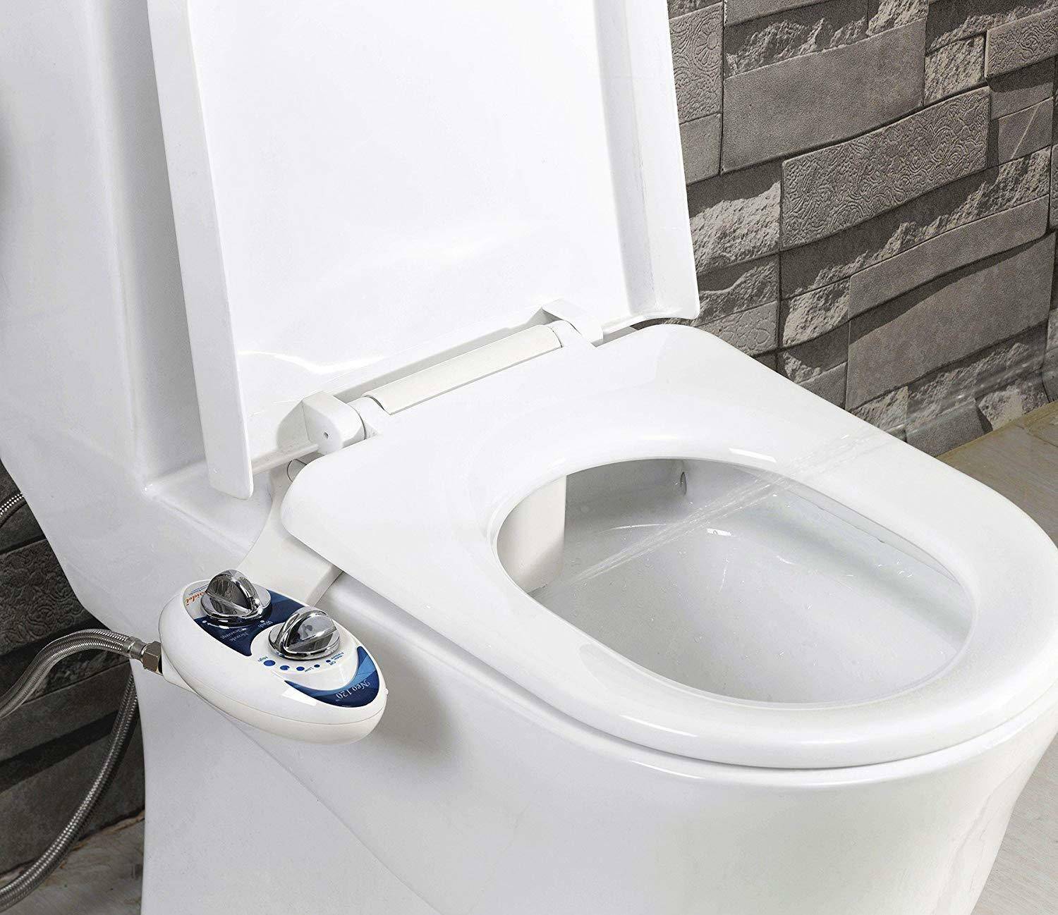 Choisir une toilette chauffée avec une fonction bidet et un microlift : caractéristiques