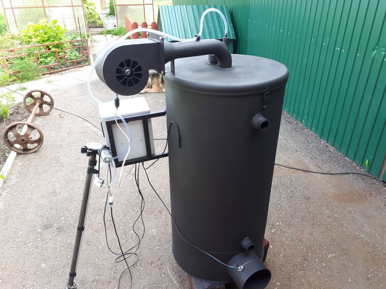 Fournaise à l'huile usée à faire soi-même - dessins, instructions vidéo!