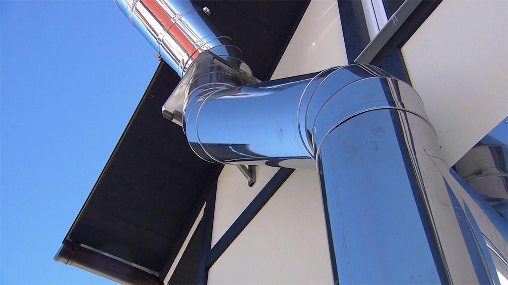 Condensation dans le conduit de cheminée: comment s'en débarrasser, conséquences et causes, élimination