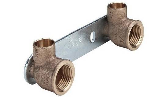 Hauteur du lavabo de la salle de bain : normes et meilleurs schémas de câblage