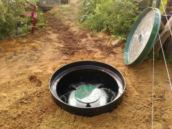 Quelle capacité pour une fosse septique est-il préférable de choisir + comment la fabriquer soi-même