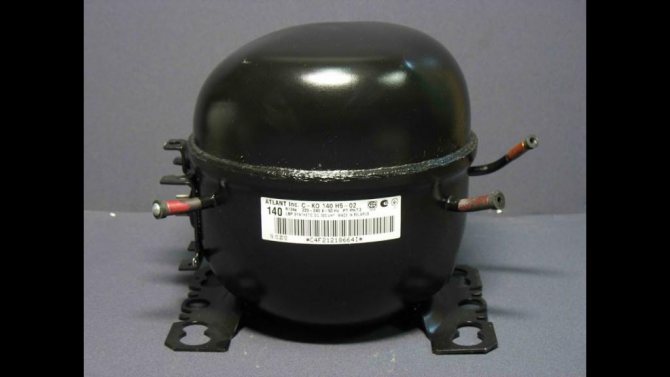 Réfrigérateurs "ZIL": histoire de la marque + le secret de la longévité