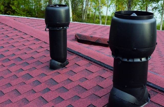 Ventilation de faîtage : types + guide d'installation pour faîtières et aérateurs