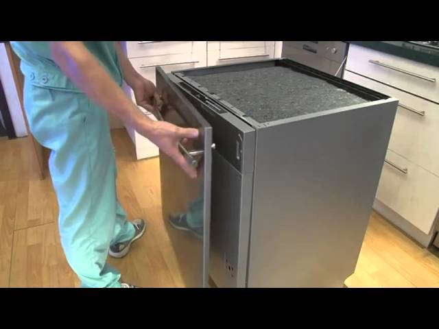 Installation et raccordement du lave-vaisselle : installation et raccordement du lave-vaisselle à l'alimentation en eau et à l'assainissement