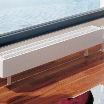 Convecteurs de chauffage au sol à eau: types, fabricants, comment choisir le meilleur