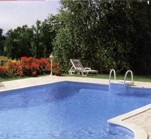 Comment faire une piscine à cadre dans le pays de vos propres mains