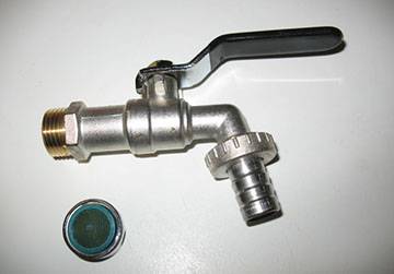 Approvisionnement en eau autonome d'une maison privée: conseils de bricolage