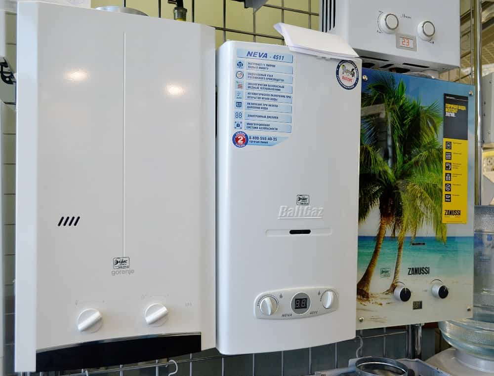 Choisir un chauffe-eau à gaz pour sa maison : 8 recommandations et conseils pour un achat réussi, top meilleurs modèles de 2020, avantages et inconvénients