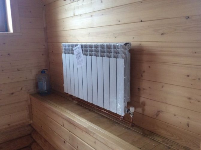 Chauffage électrique: le moyen le plus économique avec l'électricité, des options pour une maison de campagne et une résidence d'été