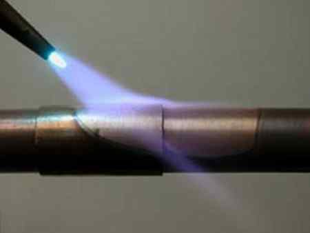 Souder des tubes en cuivre avec un brûleur à gaz : conseils et étapes pour l'auto-soudure