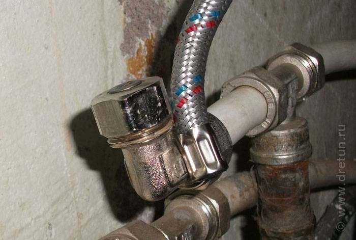 Connexion matérielle pour un mélangeur: appareil, avantages et inconvénients + caractéristiques d'installation