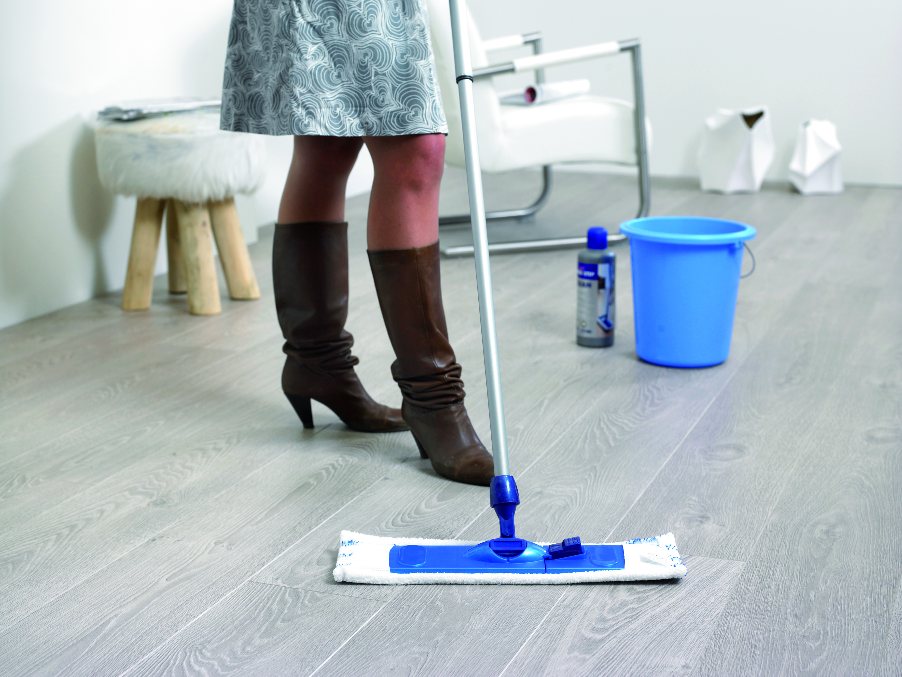 Pourquoi vous ne pouvez pas laver le sol le soir et autres signes folkloriques sur le nettoyage - delfi