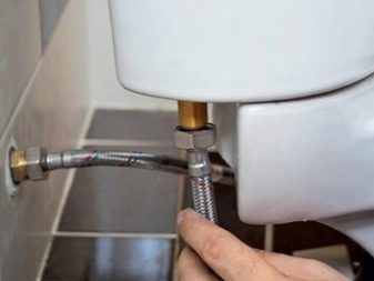 Flotteur WC : dispositif, règles de réglage et exemple de remplacement