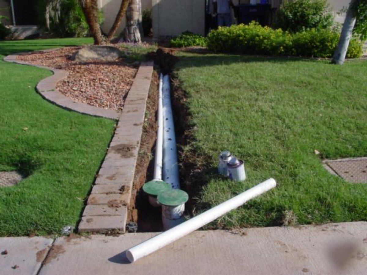 Comment faire le drainage dans un chalet d'été de vos propres mains - un guide étape par étape pour le drainage avec des photos et des vidéos