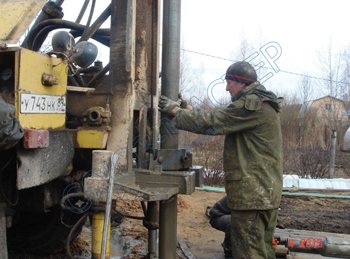 Comment retirer une pompe tombée dans un puits ?