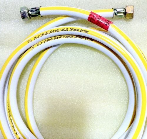 Tuyaux à gaz pour cuisinières à gaz: variétés, comment choisir et se connecter