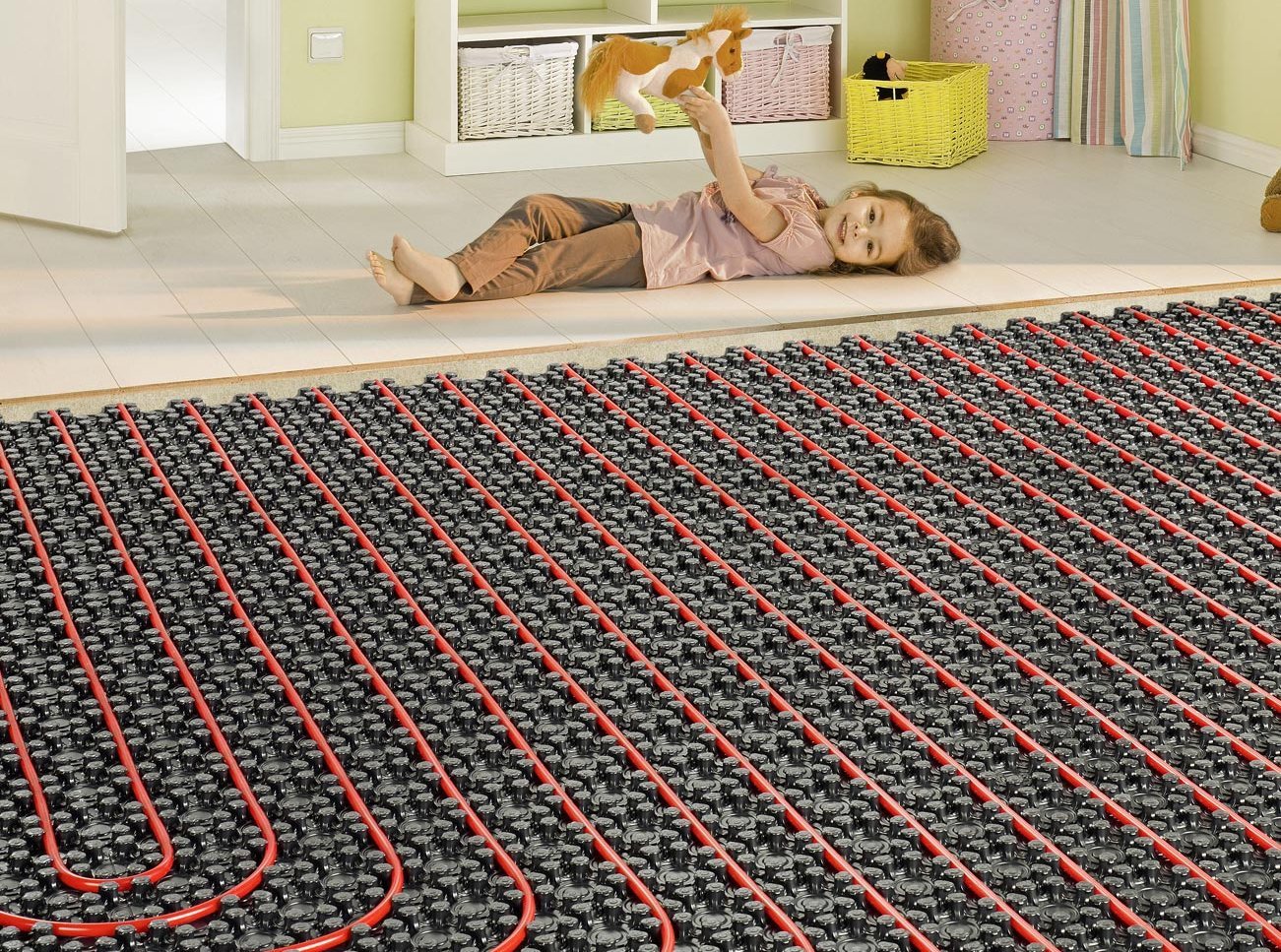 Choisir le bon chauffage au sol pour un sol stratifié