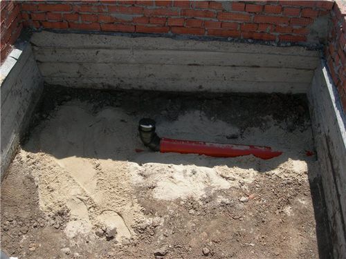 Égouts à faire soi-même pour un bain: schémas possibles et appareil indépendant