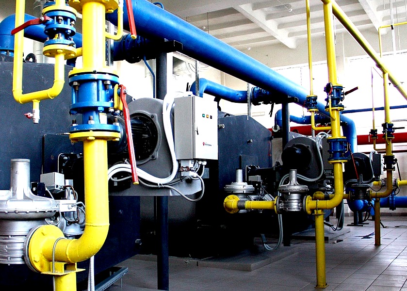 Pose d'un gazoduc vers une maison privée: méthodes, équipement, exigences de base