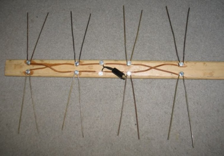 Antenne DIY - 115 photos expliquant comment fabriquer une antenne maison simple pour la télévision numérique et analogique