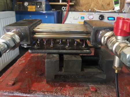 Générateur d'hydrogène pour le système de chauffage : nous assemblons l'installation existante de nos propres mains