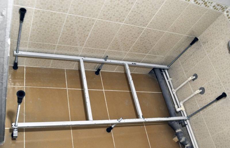 Cadre de baignoire : guide pour réaliser un support supplémentaire