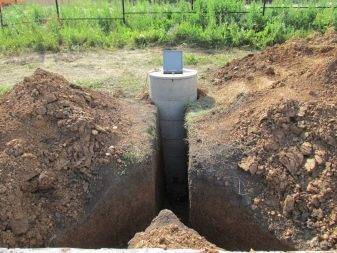 Dispositif de drainage autour de la maison: conception et aménagement d'un système de drainage à faire soi-même