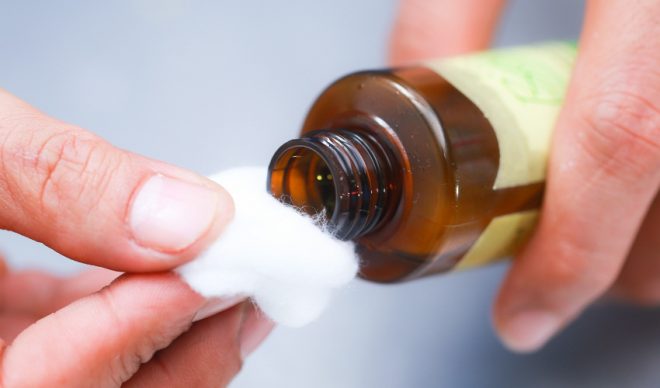 7 façons de supprimer facilement les étiquettes de prix des articles