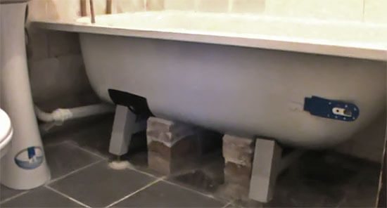 Caractéristiques d'installation de baignoires en acrylique à faire soi-même