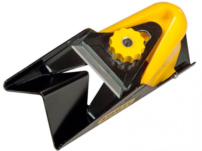 Comment couper des cloisons sèches à la maison: outils et méthodes de coupe