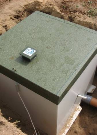 Installation d'une fosse septique "Topas": installation à faire soi-même + règles d'entretien