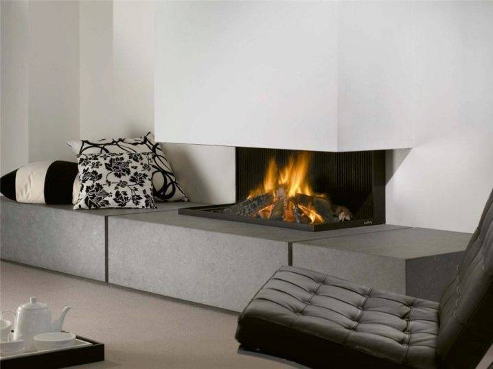 Aperçu des modèles de foyers à gaz fixes et portatifs