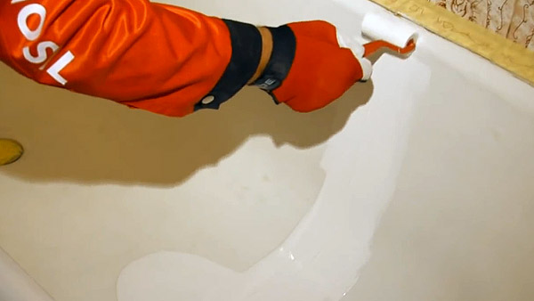 Peinture de bain en fonte: comment peindre à la maison