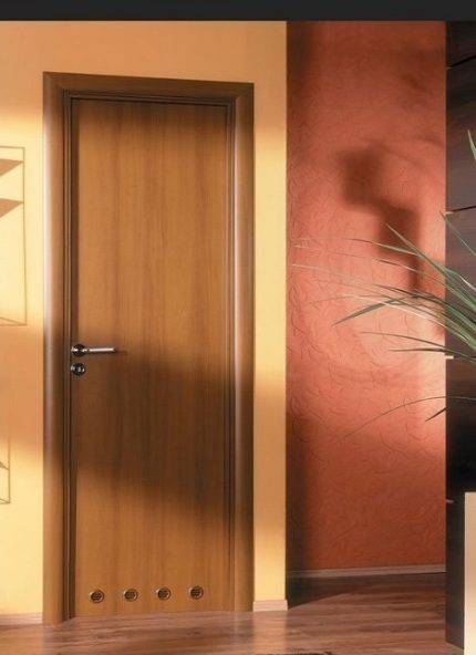 Raccordement d'un ventilateur d'extraction dans la salle de bain et les toilettes : analyse des schémas et conseils d'installation des équipements