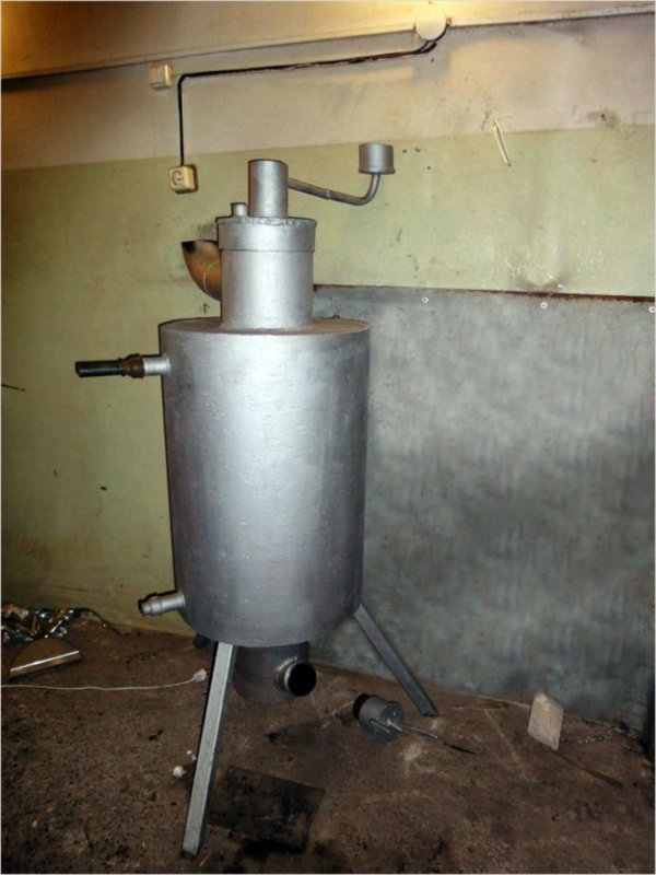 Chaudière à mazout avec circuit d'eau.Dessins et instructions de bricolage