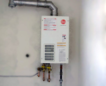 Quel chauffe-eau choisir : TOP 15 des meilleures unités