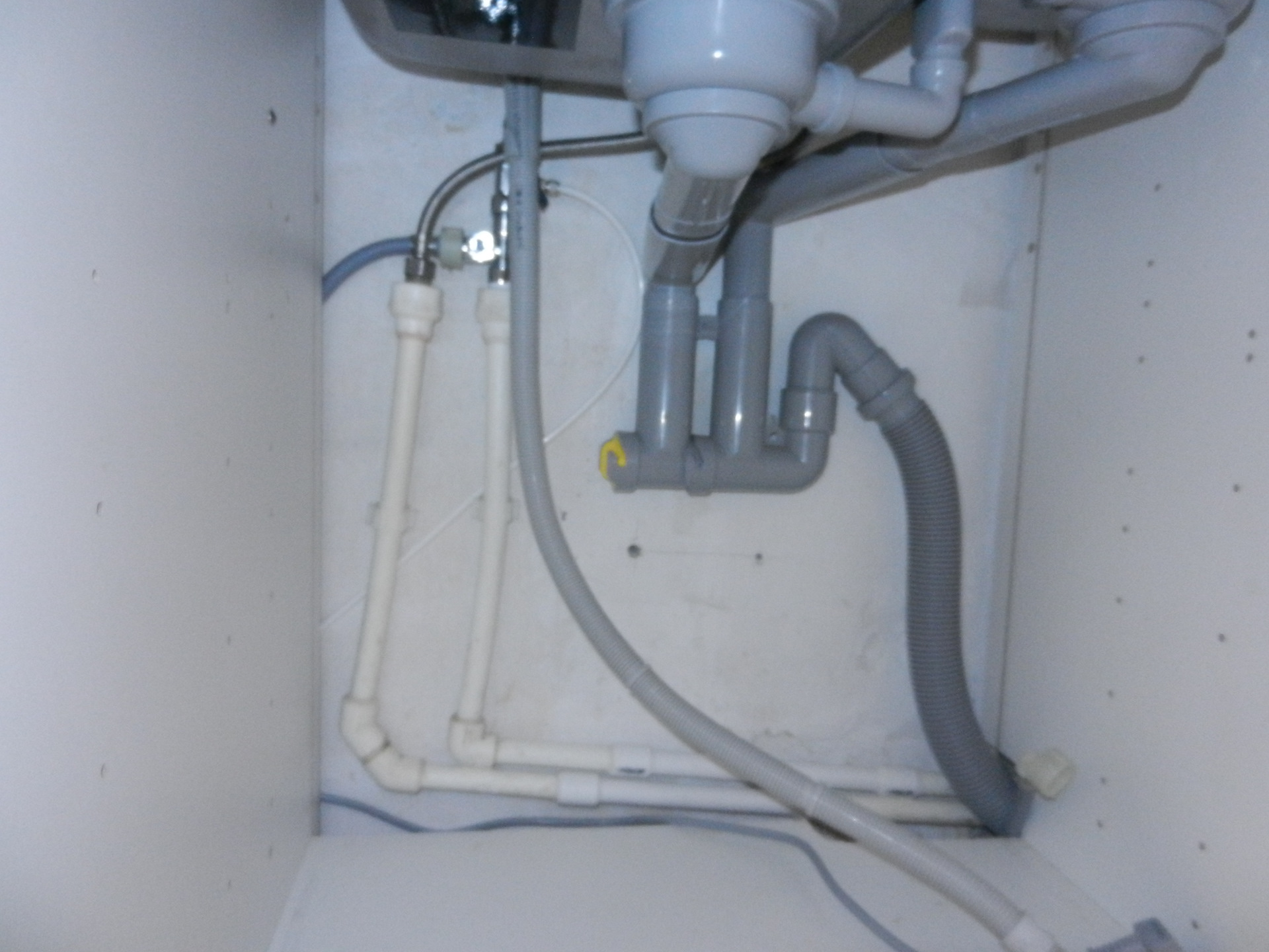 Connexion indépendante du lave-vaisselle aux communications