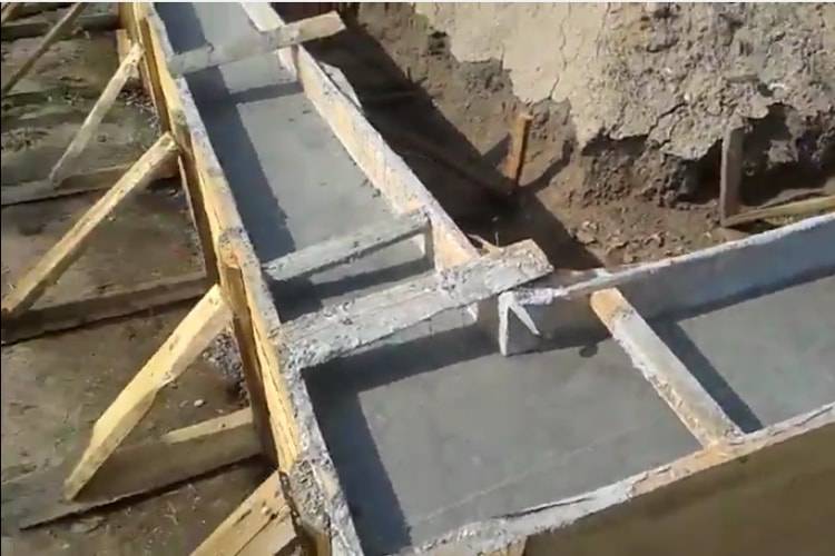 Comment faire un caisson pour un puits de vos propres mains: options d'appareils et méthodes pour leur mise en œuvre