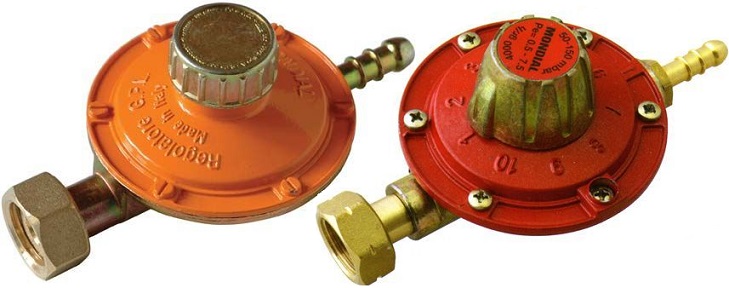 Détendeurs basse pression pour équipements à ballons à gaz de véhicules GPL, dispositif et principe de fonctionnement.