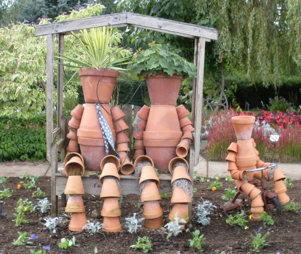 Décorations à faire soi-même pour les chalets et les jardins: meilleures idées et nouveautés