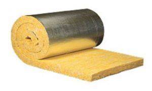 Isolation du sol dans une maison en bois : matériaux pour l'isolation thermique + conseils pour choisir un radiateur