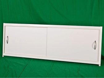 Choisir et installer un écran sous la baignoire de vos propres mains - comment tout faire de manière fonctionnelle et esthétique?