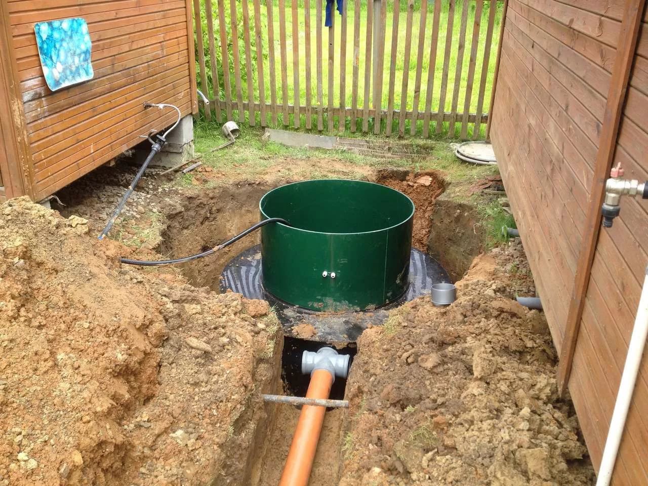 Assainissement à faire soi-même dans le pays: comment fabriquer avec compétence un égout local
