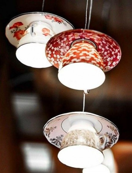 7 façons de fabriquer un lustre design à partir de choses toujours à portée de main