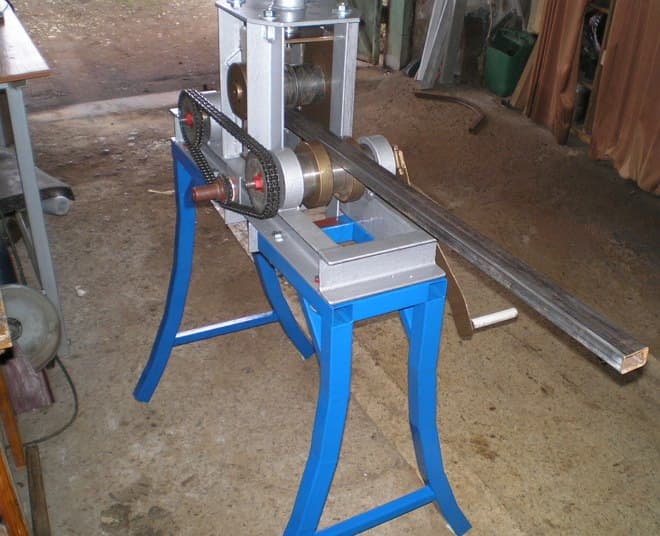 Comment construire une cintreuse pour un tube profilé de vos propres mains: un aperçu des meilleurs produits faits maison