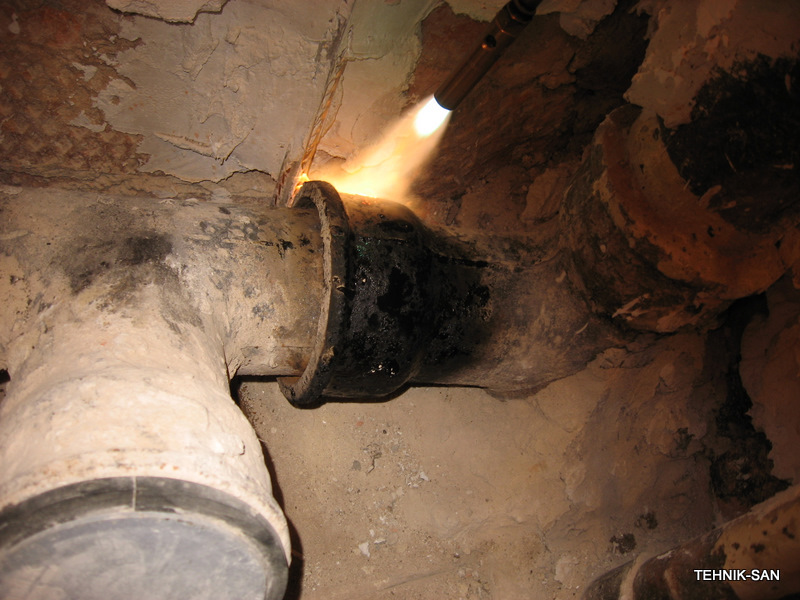 Remplacer les tuyaux d'égout dans un appartement de vos propres mains, démonter les anciens et en assembler de nouveaux